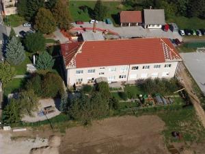 Vrtec in podružnična šola Duplje